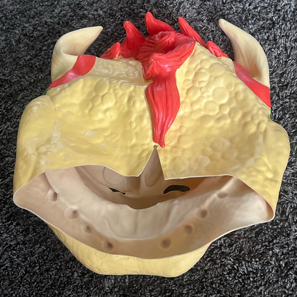 Bowser Halloween Mask - Picture 2 of 2